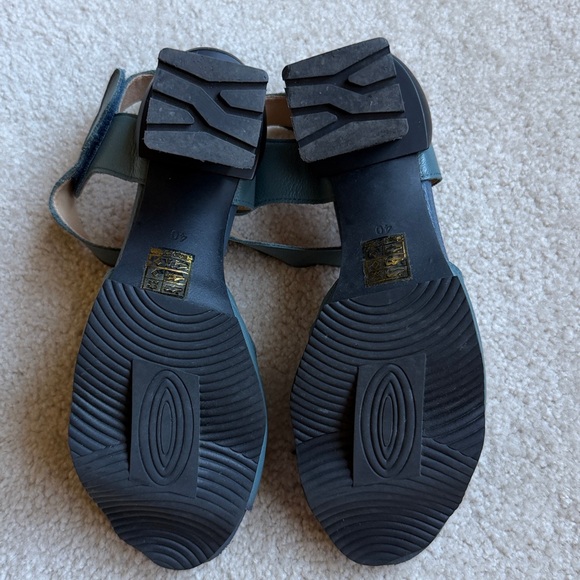 L’ Artiste Floral Sandal - Picture 3 of 3